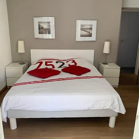 Les Enganes Lägenhet